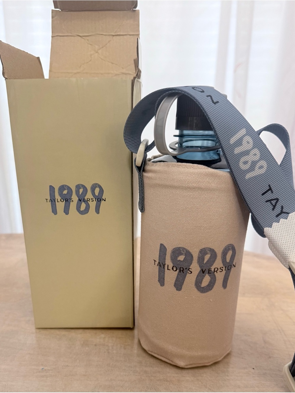 Taylor Swift Cream Eras Water Bottle and Holder